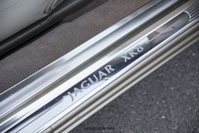 Used 1999 Jaguar XK8 Convertible image 47