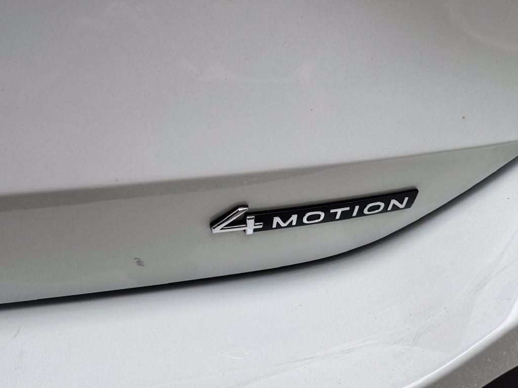 Used 2026 Volkswagen Tiguan SE w/ Panoramic Sunroof Package AWD/4WD image 25