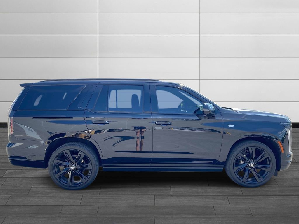 Certified 2025 Cadillac Escalade Sport w/ Touring Package AWD/4WD image 4