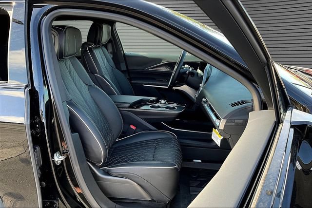 New 2026 Cadillac Lyriq V w/ LPO, Floor Liner Package AWD/4WD image 11