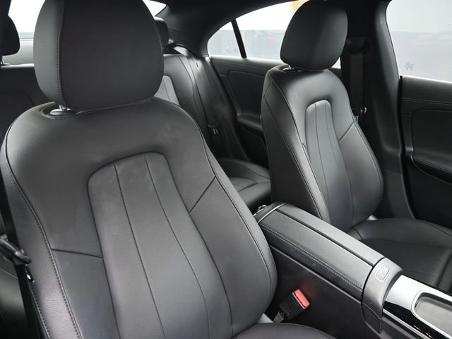 Used 2024 Mercedes-Benz CLA 250 image 39