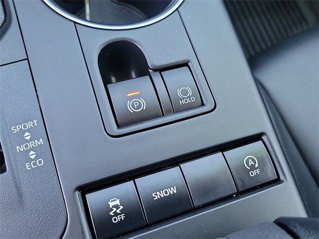 Used 2022 Toyota Highlander XLE image 20