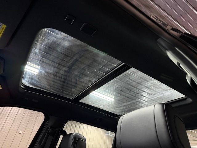 Used 2023 Toyota Tundra Platinum AWD/4WD image 46