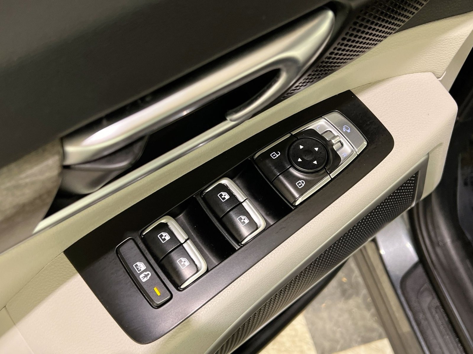 Used 2020 Kia Telluride EX w/ Towing Package image 31