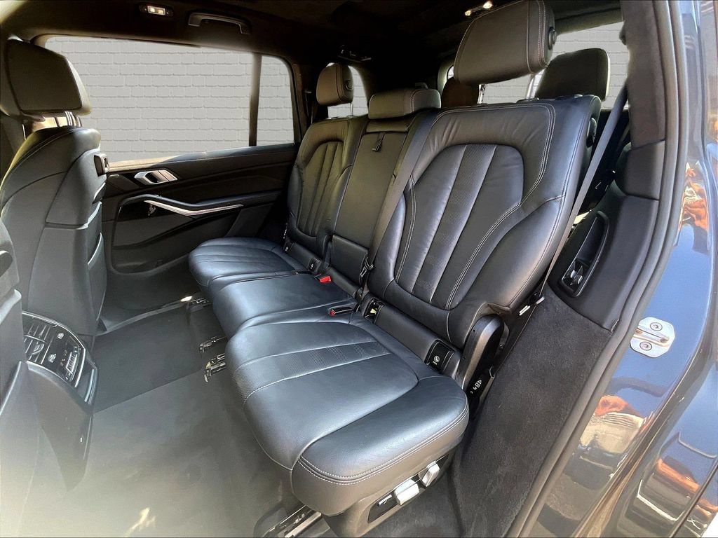 Used 2019 BMW X7 xDrive50i w/ M Sport Package AWD/4WD image 20