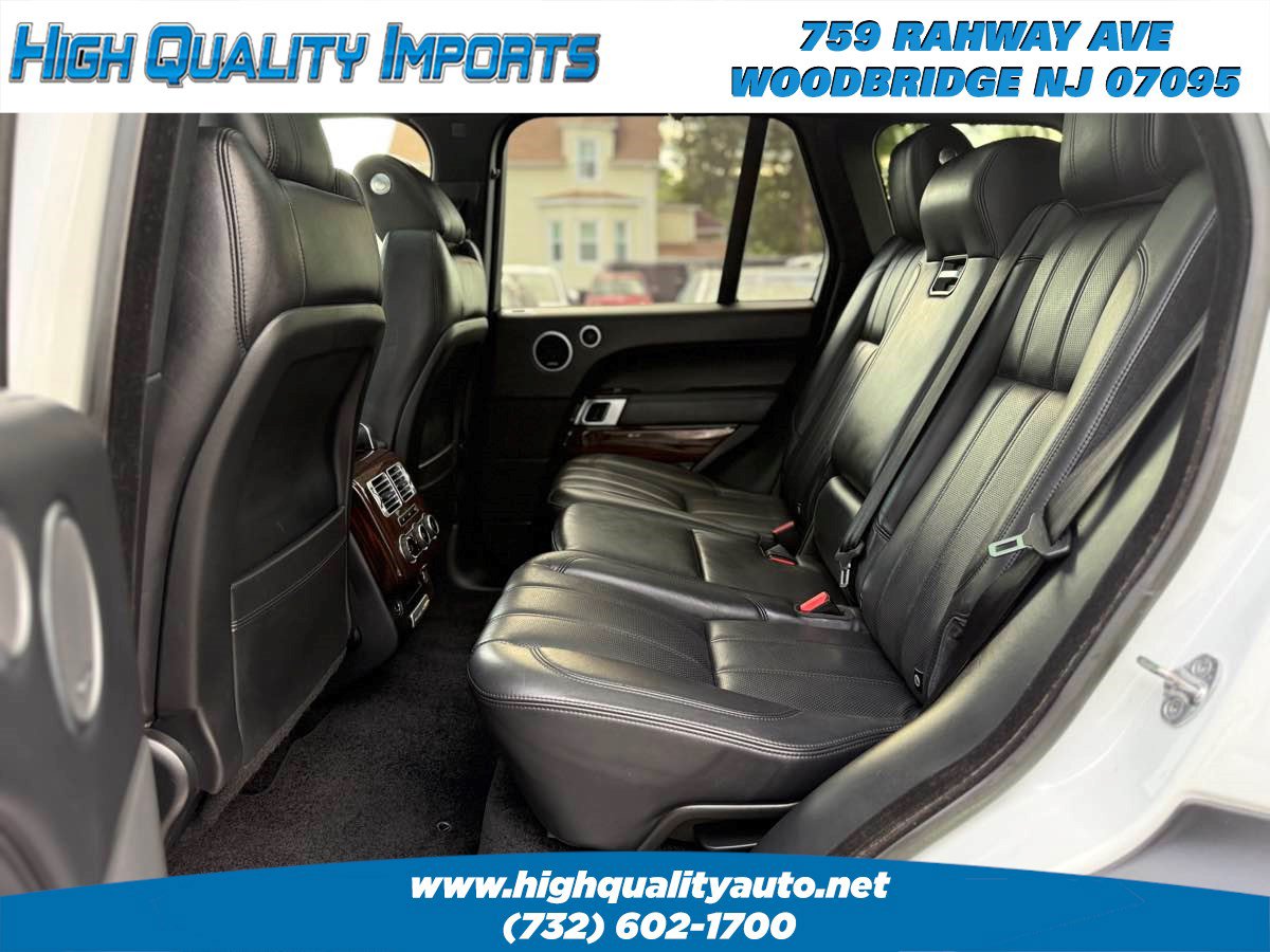 Used 2013 Land Rover Range Rover HSE AWD/4WD image 16