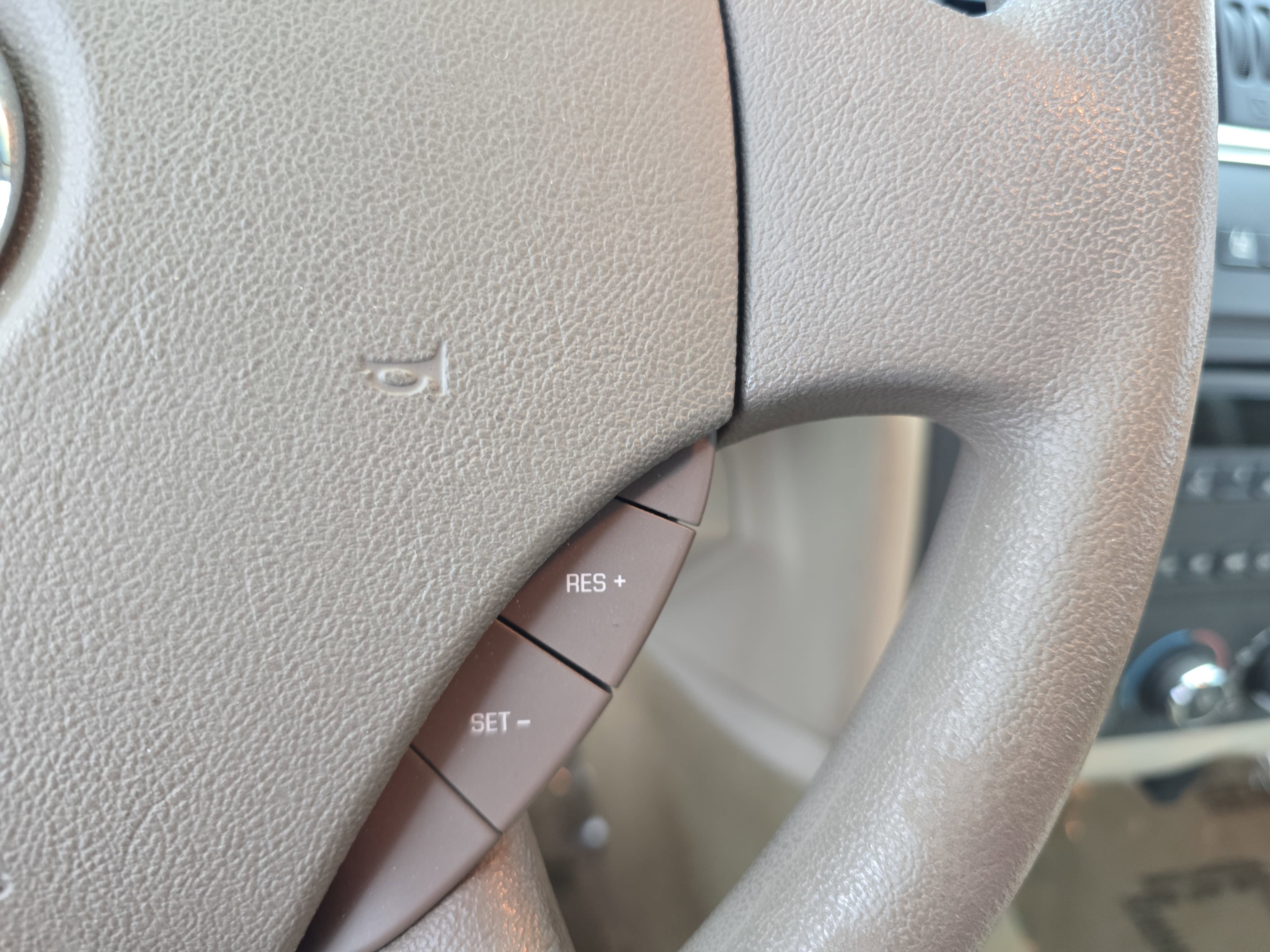 Used 2006 Buick LaCrosse CX FWD image 17