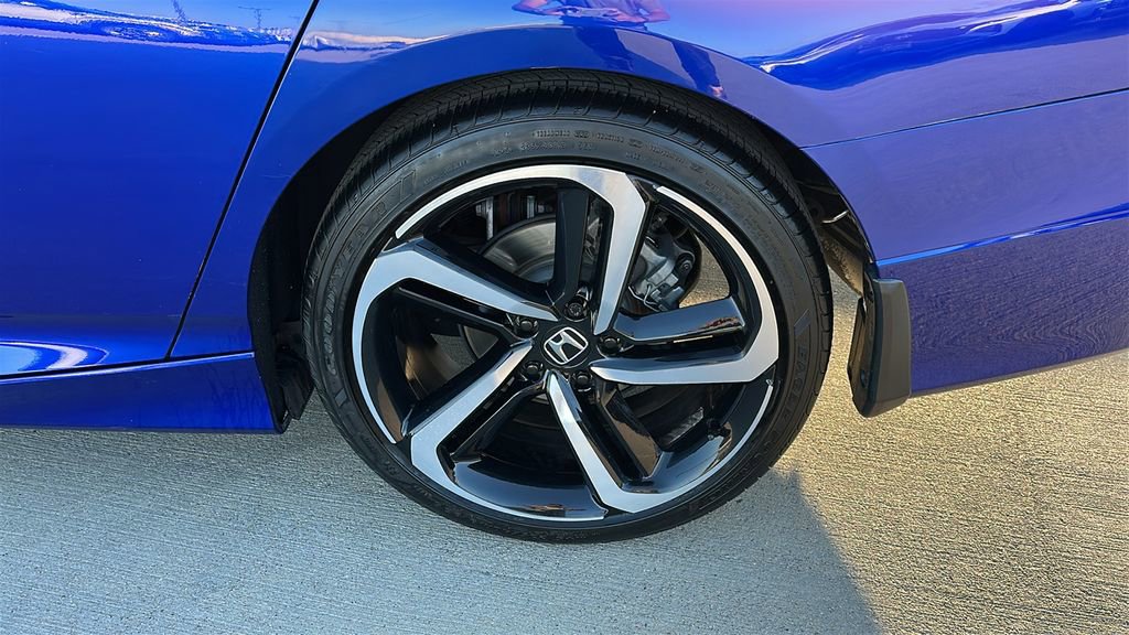 Used 2019 Honda Accord Sport image 17