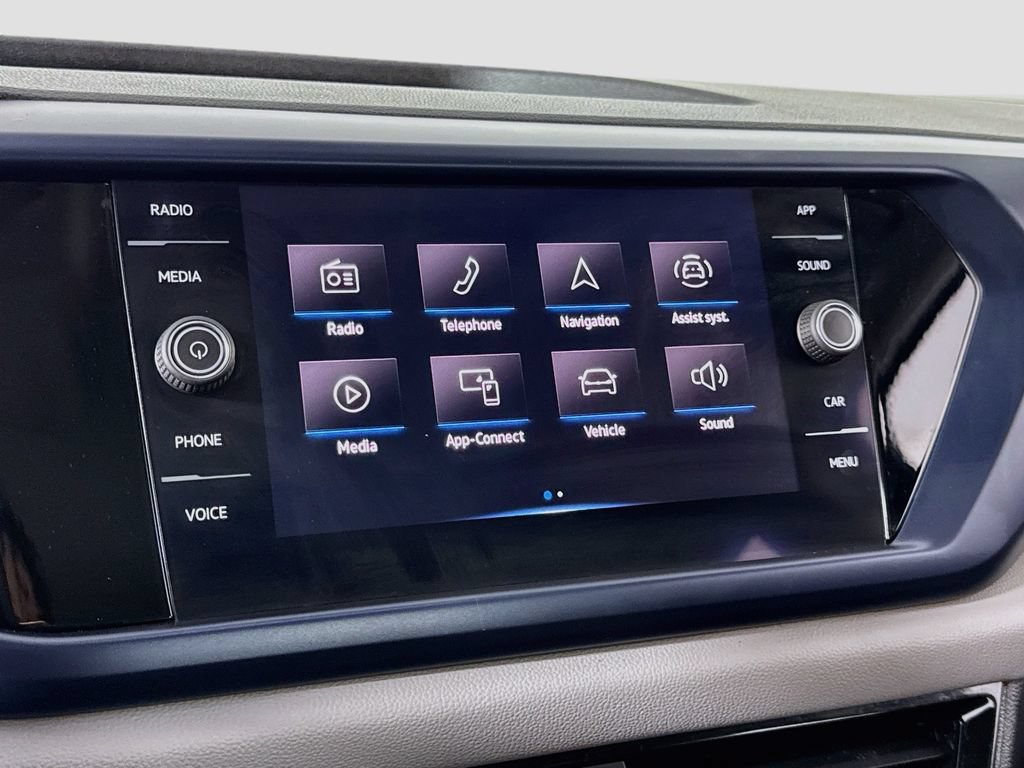 Used 2022 Volkswagen Taos SE w/ Panoramic Sunroof Package FWD image 22