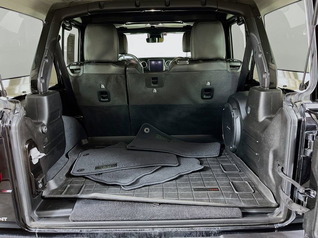 Used 2021 Jeep Wrangler Unlimited Sahara image 10