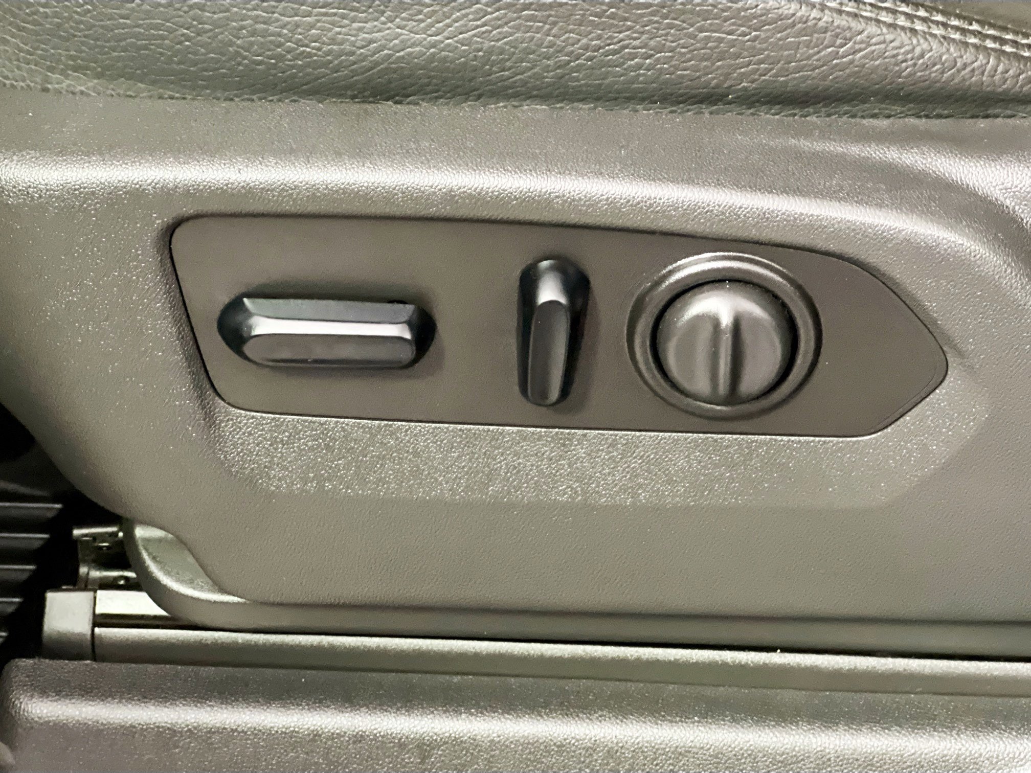 Used 2021 GMC Sierra 2500 Denali w/ Denali Ultimate Package image 15