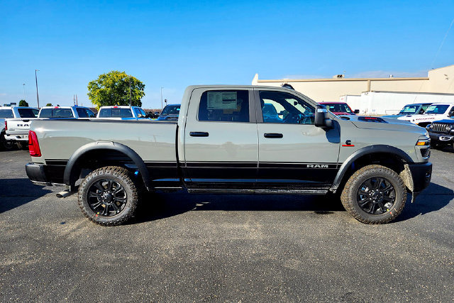 New 2027 RAM 2500 4x4 Crew Cab image 31