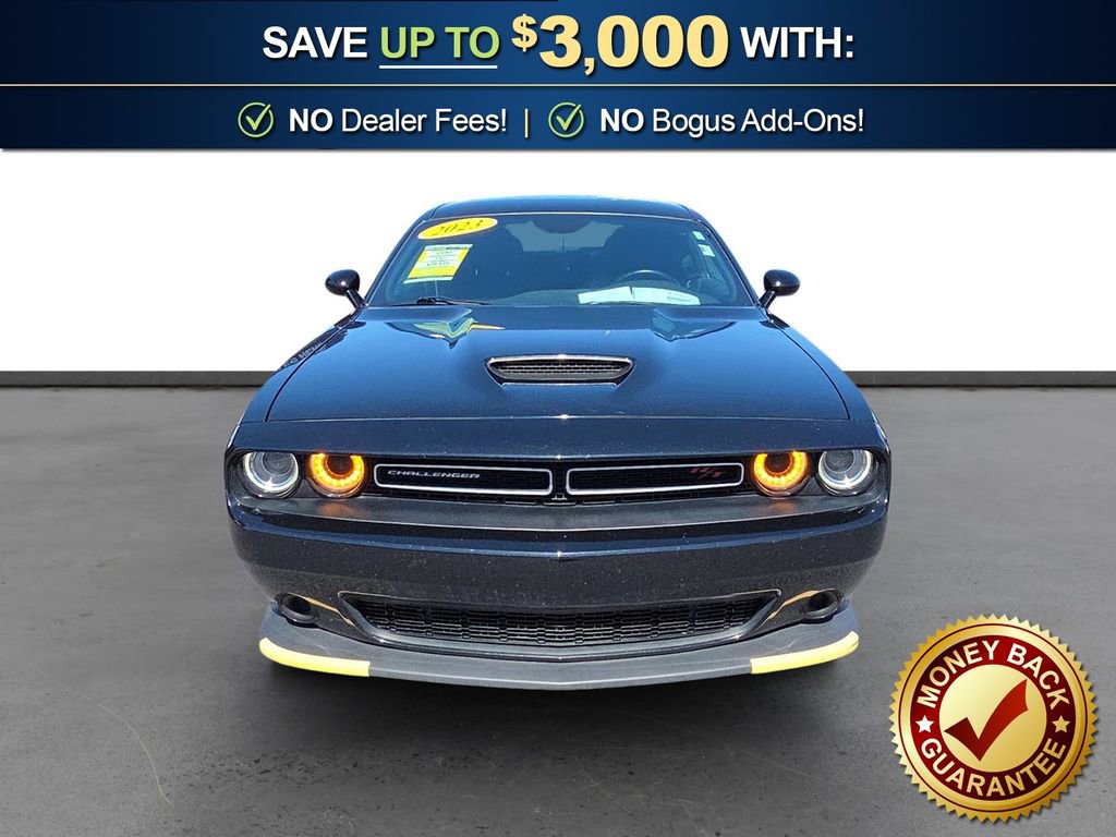 Used 2023 Dodge Challenger R/T image 11