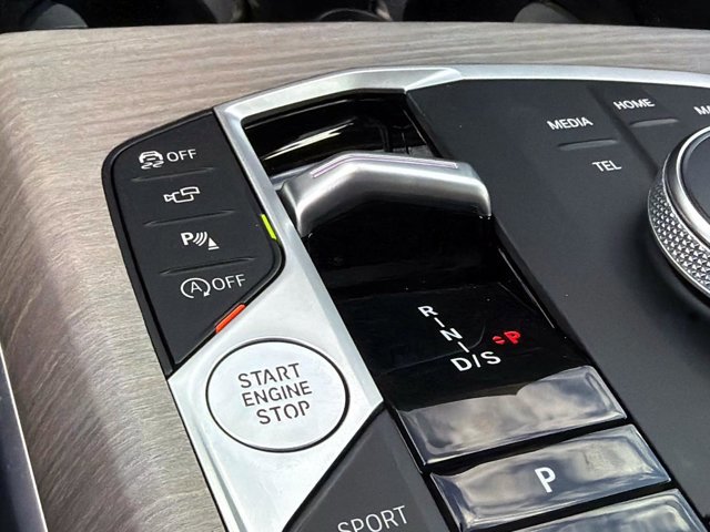 Used 2025 BMW 330i 330i image 26