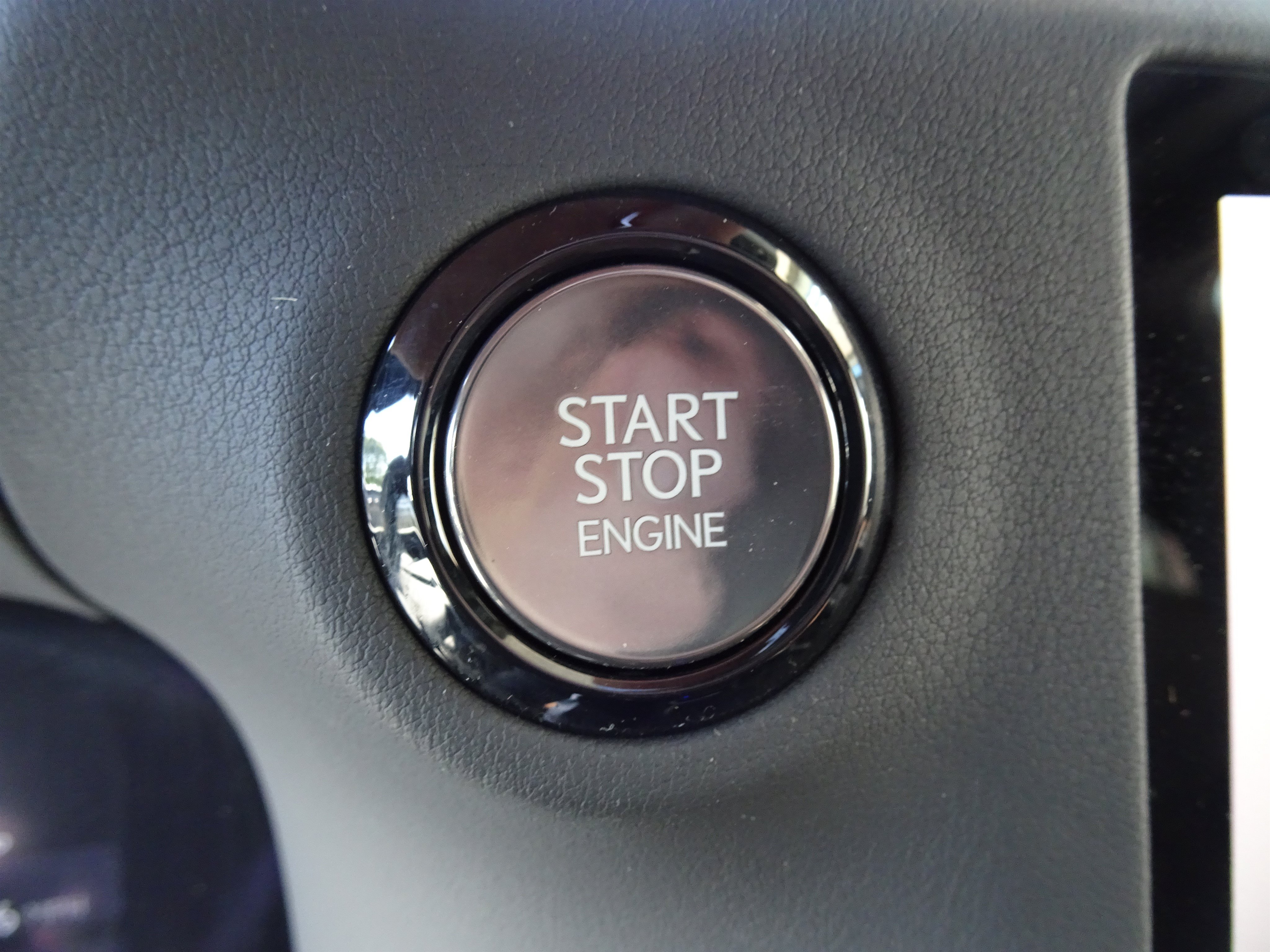 Used 2024 Lexus GX 550 w/ Accessory Package (2T) AWD/4WD image 29