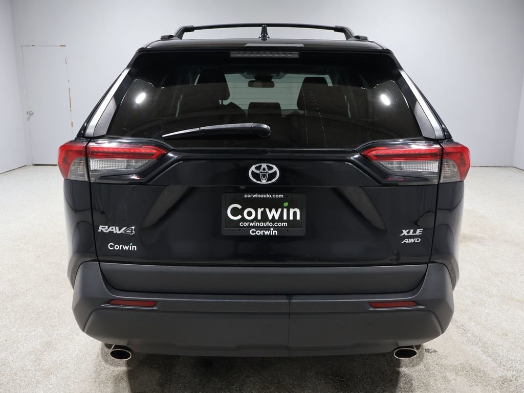Used 2019 Toyota RAV4 XLE w/ All Weather Liner Package image 3
