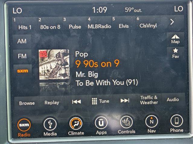 Used 2018 Jeep Grand Cherokee Trailhawk w/ Trailhawk Luxury Group image 8