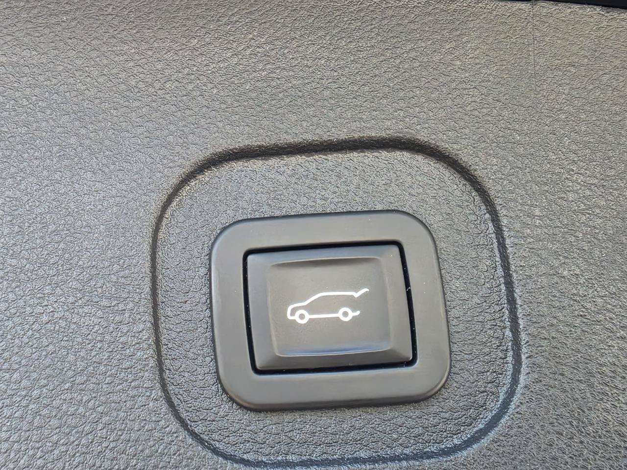 Used 2016 Chevrolet Equinox LT w/ Convenience Package AWD/4WD image 15