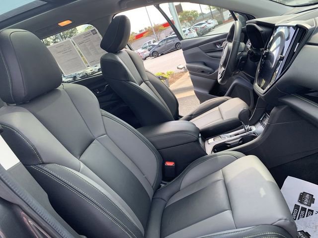 Used 2024 Subaru Ascent Onyx Edition image 14