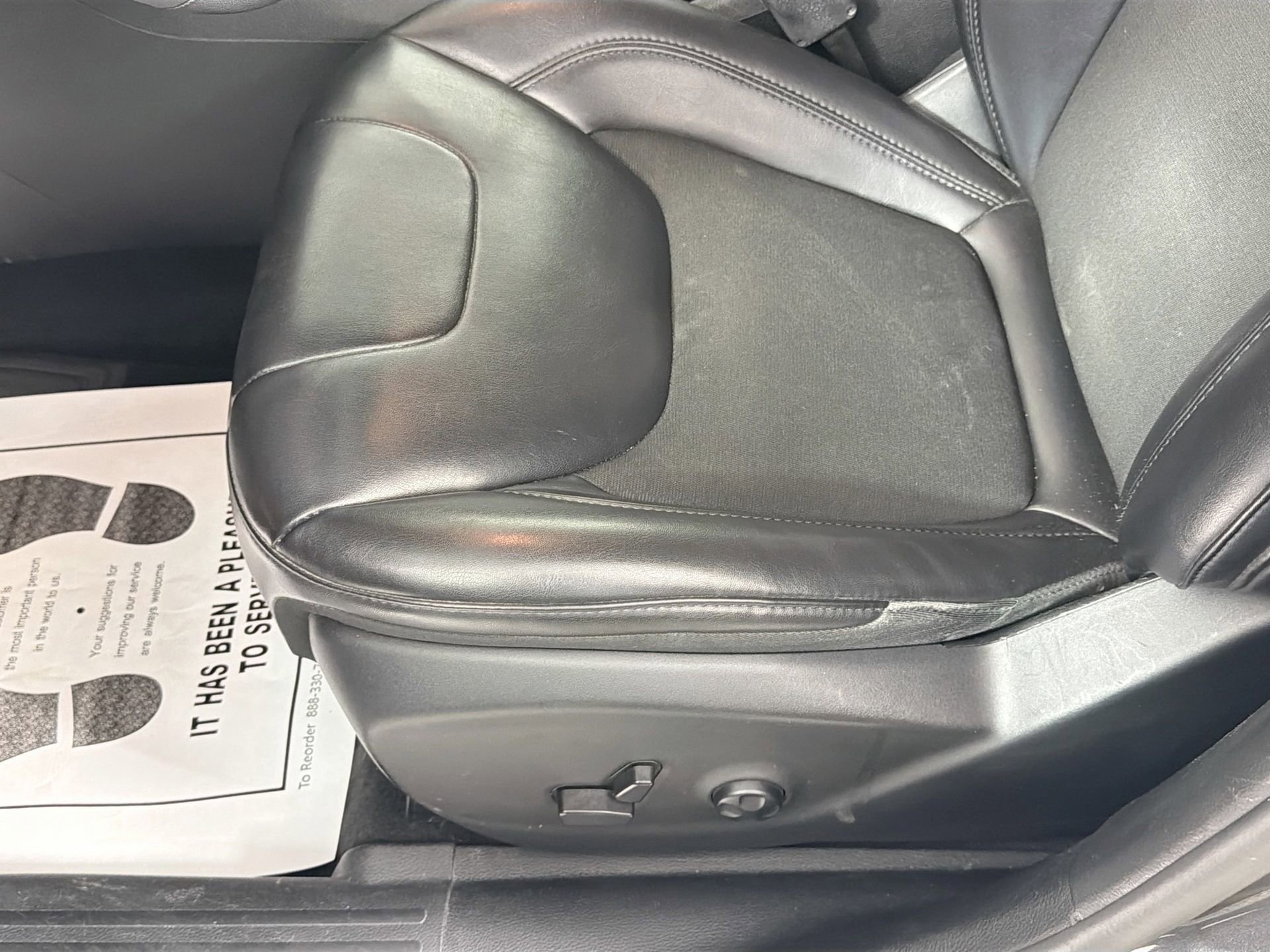Used 2021 Jeep Cherokee Latitude Plus w/ Sun & Sound Group image 19
