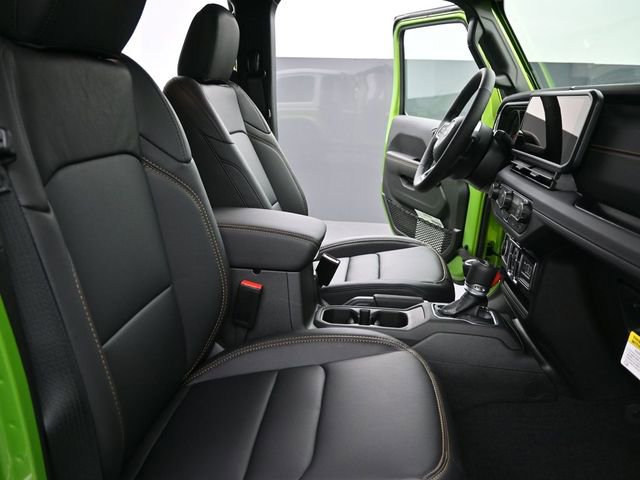 New 2026 Jeep Wrangler Unlimited Sahara image 25