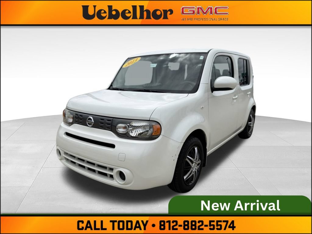 Used 2013 Nissan Cube 1.8 S w/ Interior Designer Pkg FWD image 15