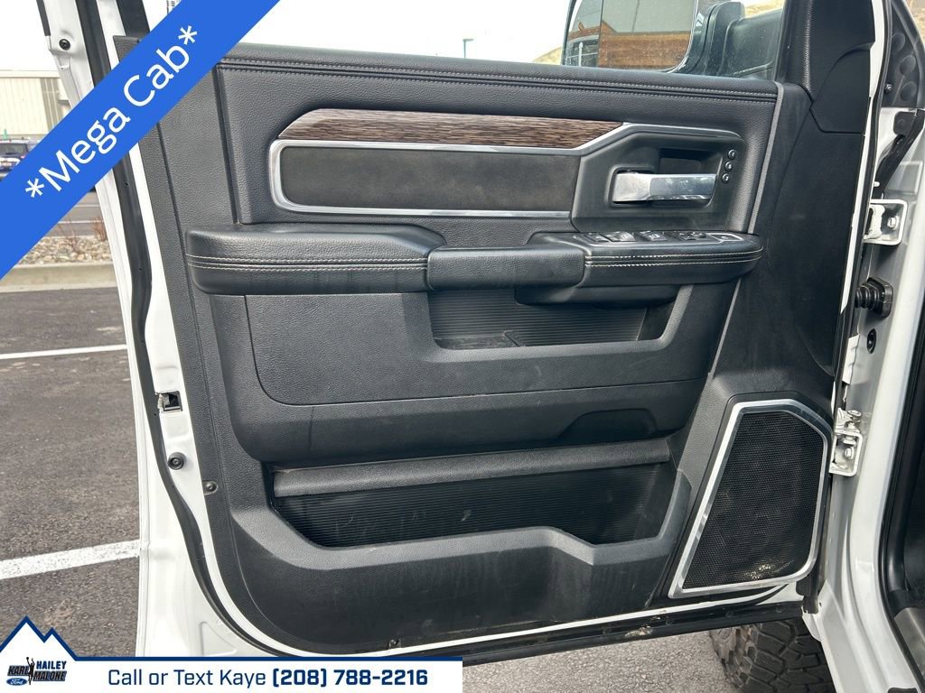 Used 2021 RAM 3500 Laramie AWD/4WD image 17