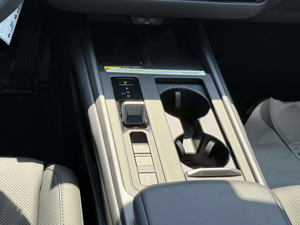 New 2026 Lexus ES 500e AWD/4WD image 15
