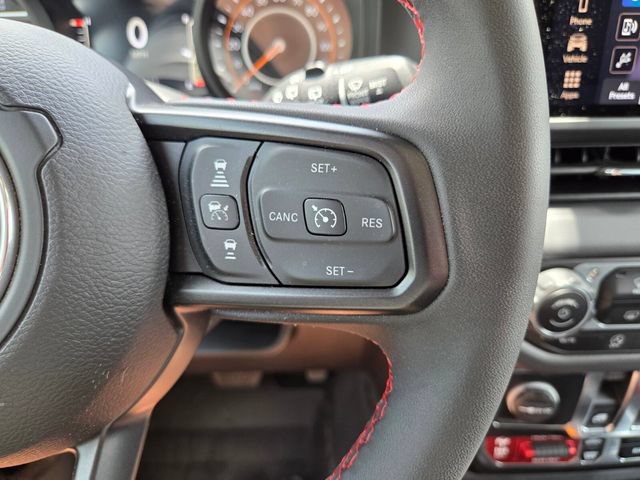 Used 2024 Jeep Wrangler Rubicon AWD/4WD image 31