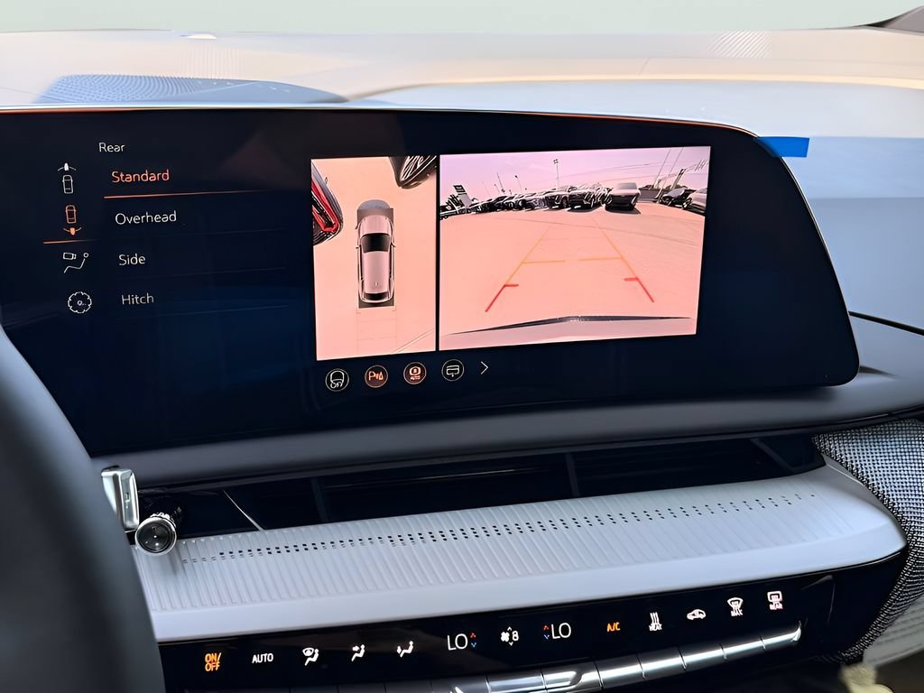 New 2027 Cadillac Optiq Sport w/ LPO, Floor Liner Package AWD/4WD image 16