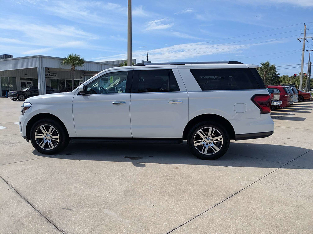 Used 2024 Ford Expedition Max Limited RWD image 6
