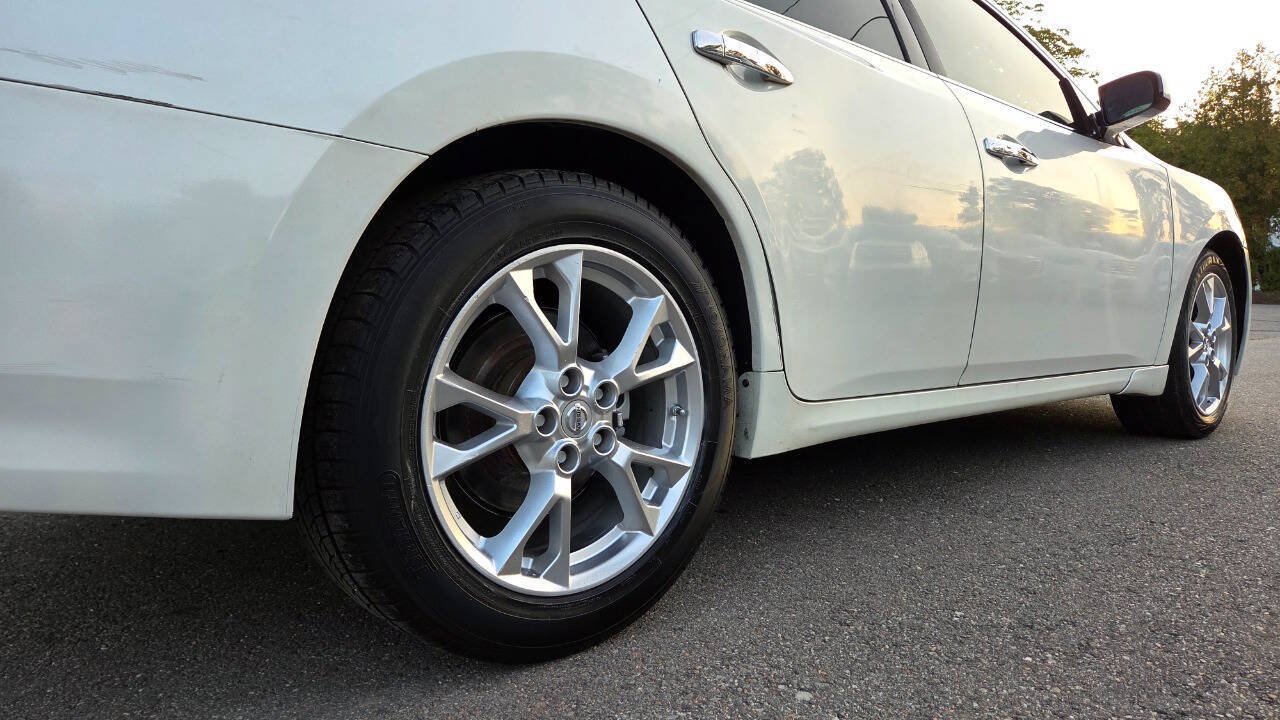 Used 2014 Nissan Maxima 3.5 S FWD image 16