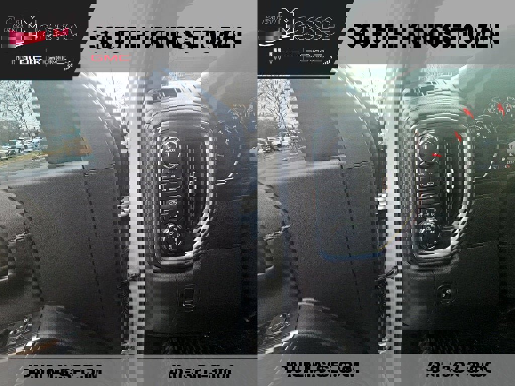 Used 2022 Chevrolet Silverado 1500 LT image 13