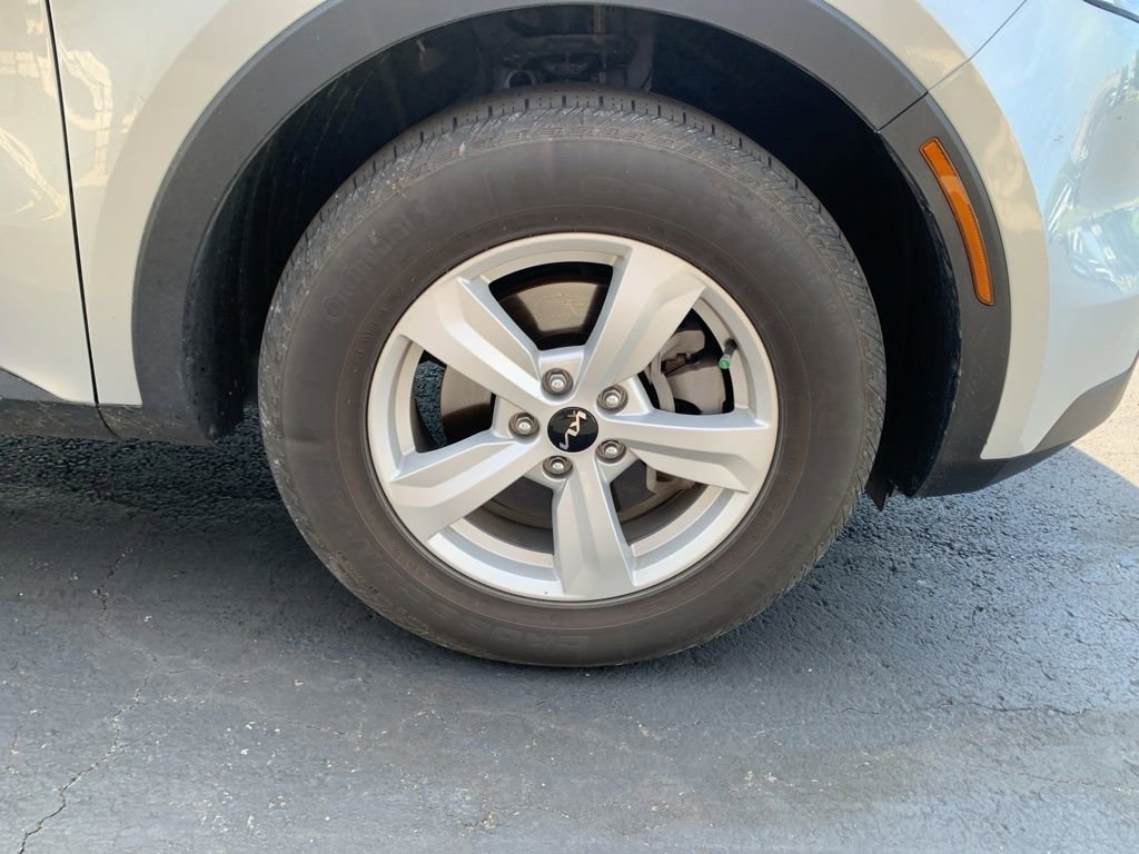Used 2022 Kia Sorento LX FWD image 16