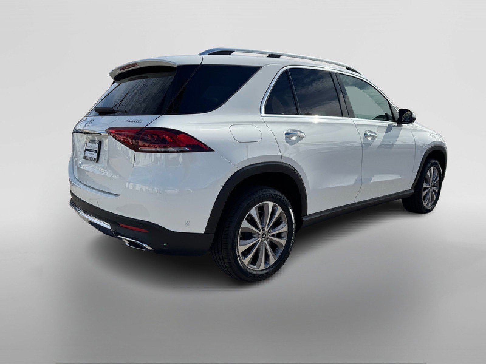 Certified 2023 Mercedes-Benz GLE 350 4MATIC w/ Premium Package image 5