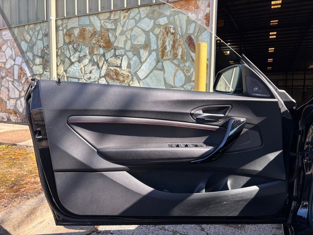 Used 2021 BMW 230i xDrive Convertible w/ Premium Package image 24