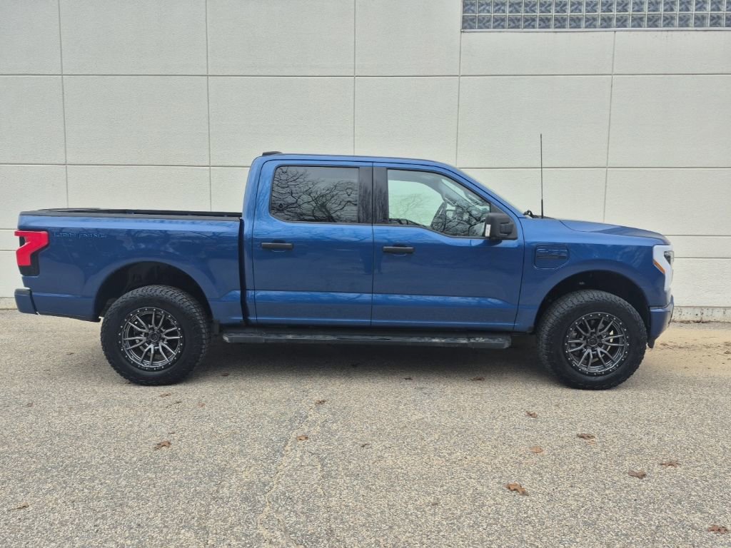 Used 2022 Ford F150 Lightning XLT w/ Max Trailer Tow Package image 3