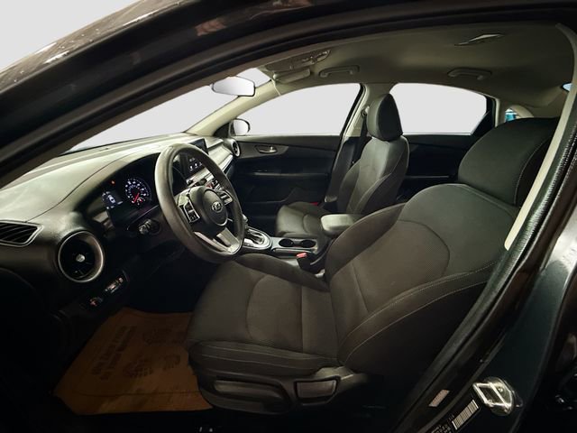 Used 2020 Kia Forte LXS FWD image 18