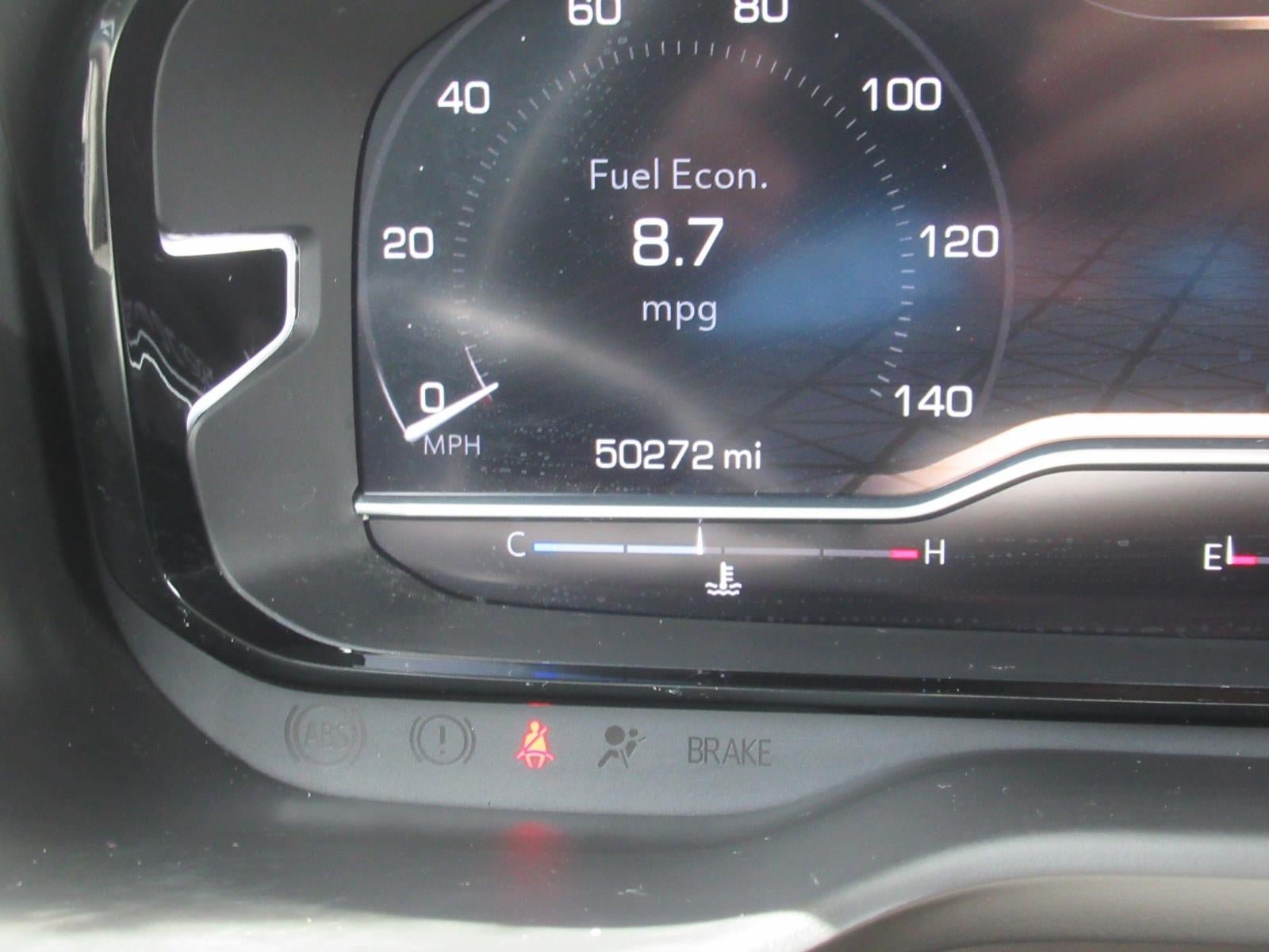 Used 2022 GMC Yukon XL Denali w/ Advanced Technology Package AWD/4WD image 33