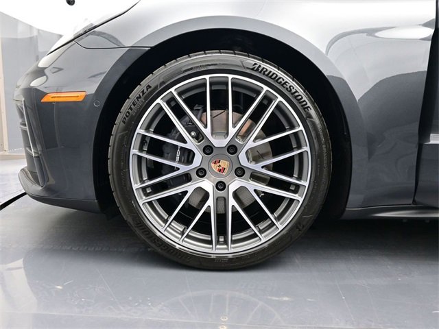 New 2026 Porsche Panamera image 6