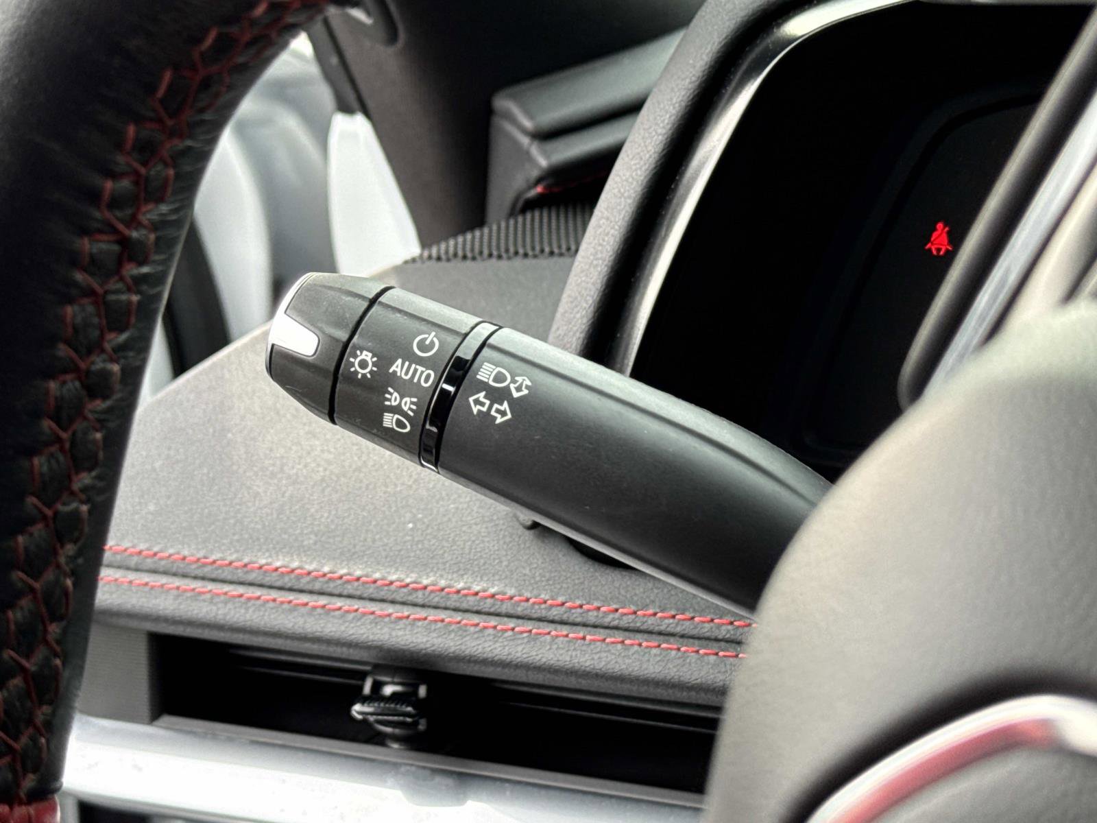 Certified 2023 Chevrolet Corvette Stingray Coupe w/ Z51 Performance Package image 10