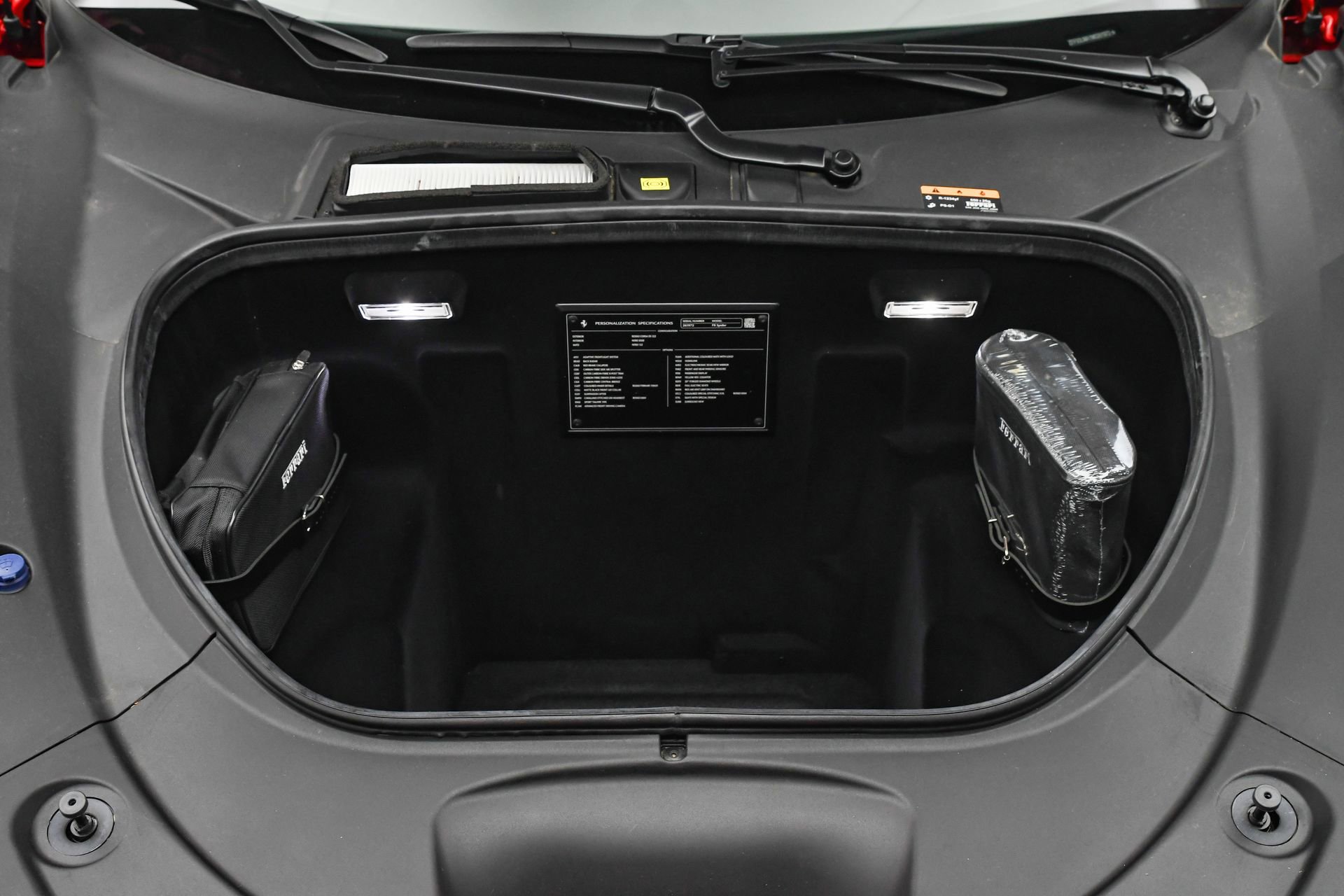 Used 2021 Ferrari F8 Tributo image 28