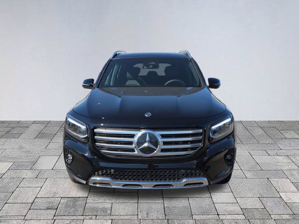 Certified 2025 Mercedes-Benz GLB 250 4MATIC image 2