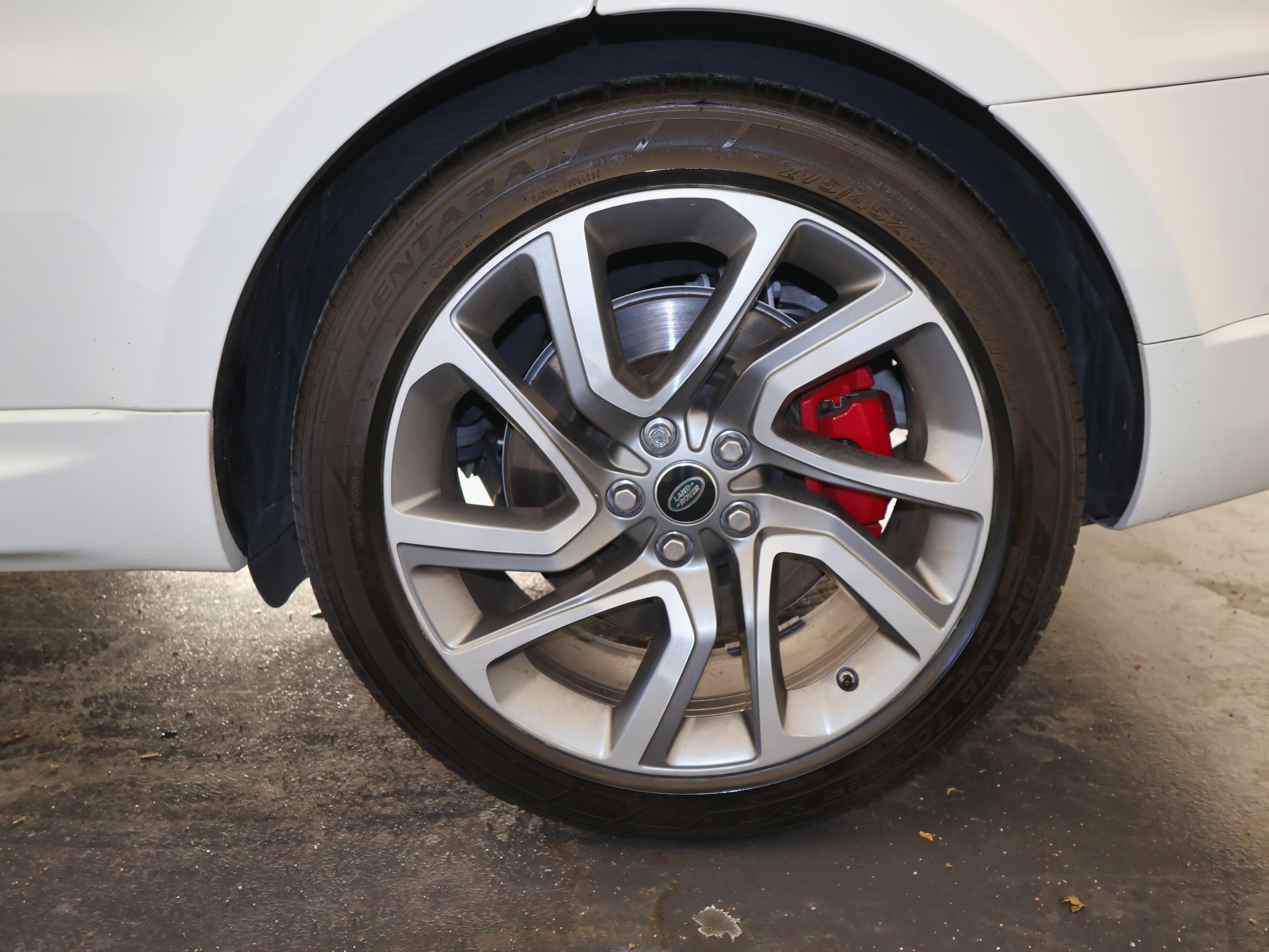 Used 2018 Land Rover Range Rover Sport HSE Dynamic image 42