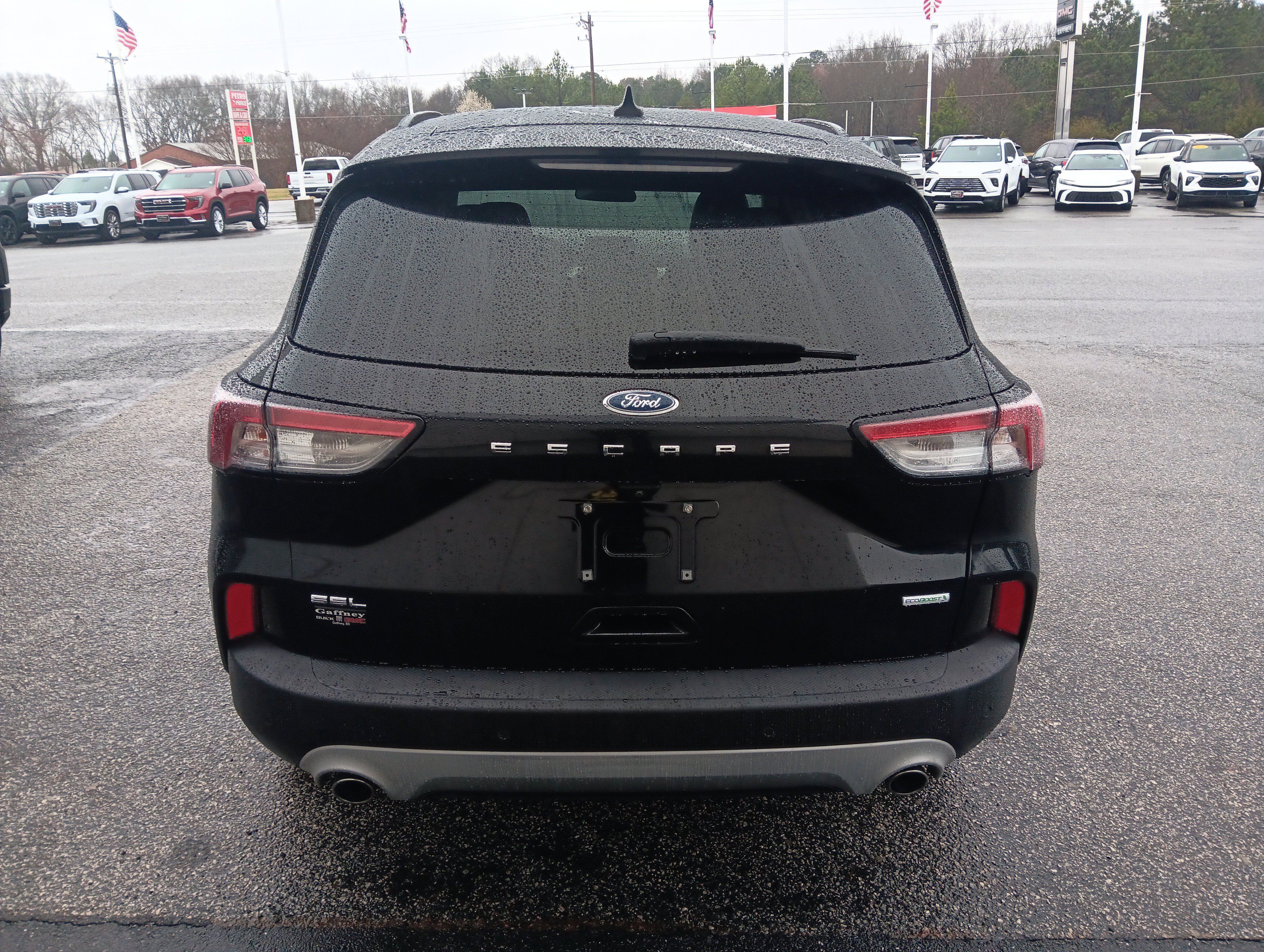 Used 2020 Ford Escape SEL image 3