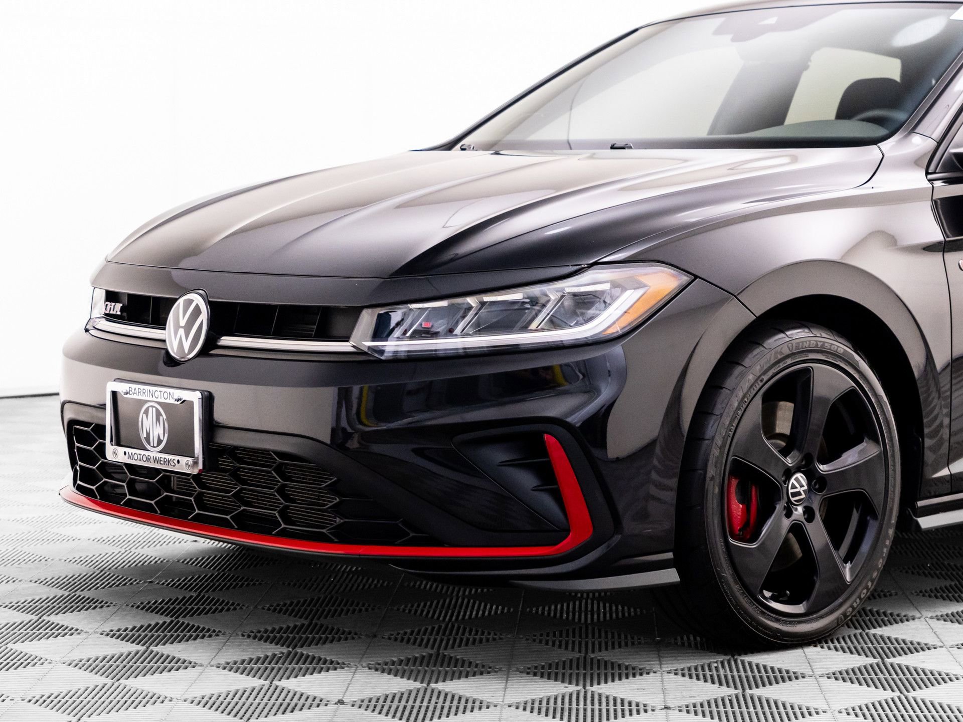 Used 2025 Volkswagen Jetta GLI Autobahn FWD image 33