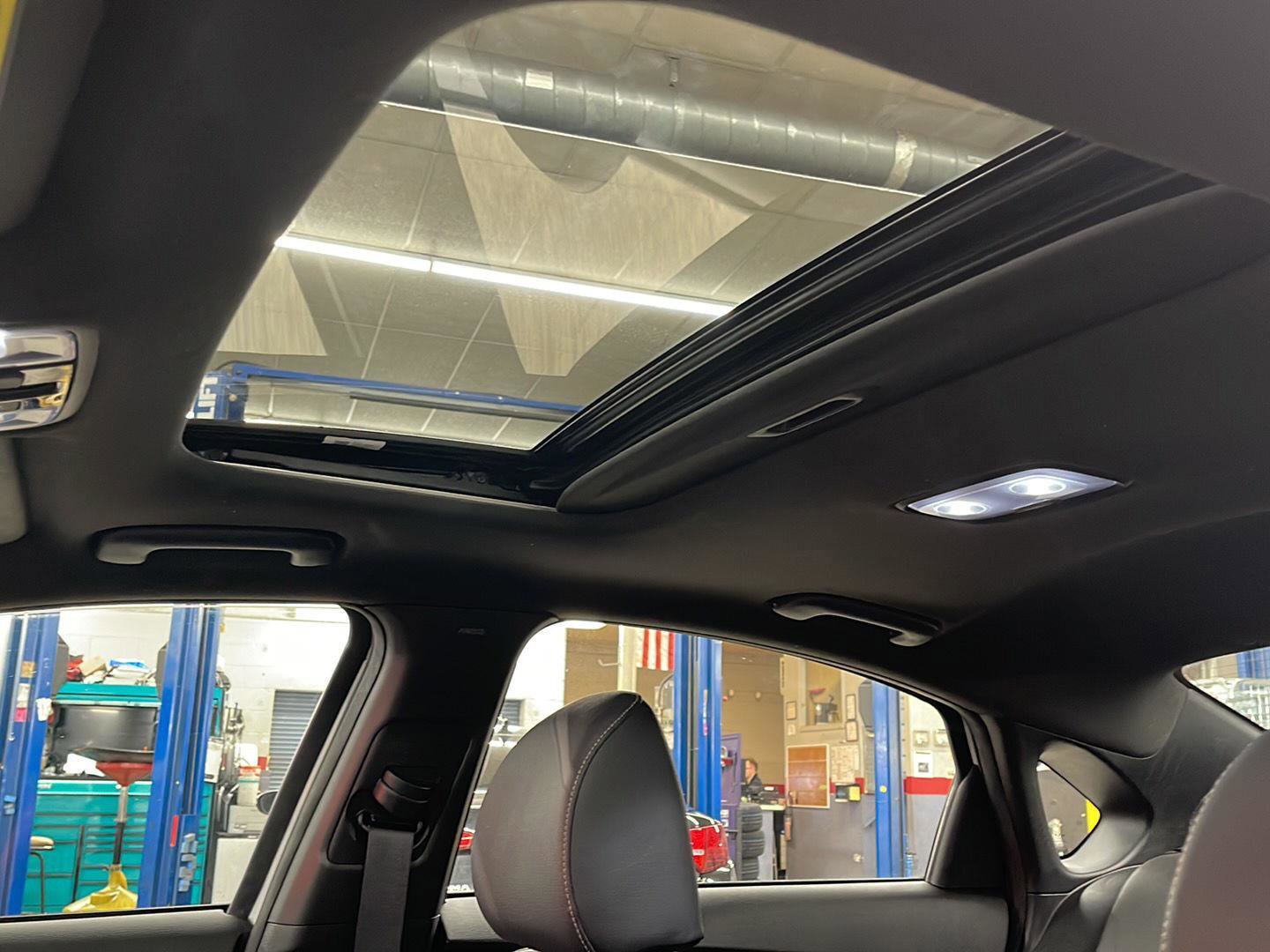 Used 2022 Kia Forte GT-Line w/ GT-Line Premium Package image 21