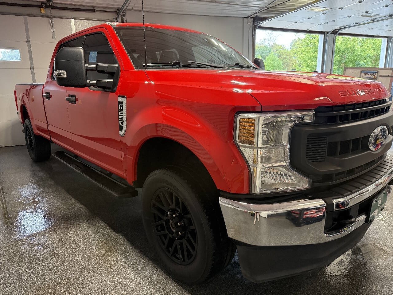 Used 2022 Ford F250 XL w/ Power Equipment Group AWD/4WD image 6