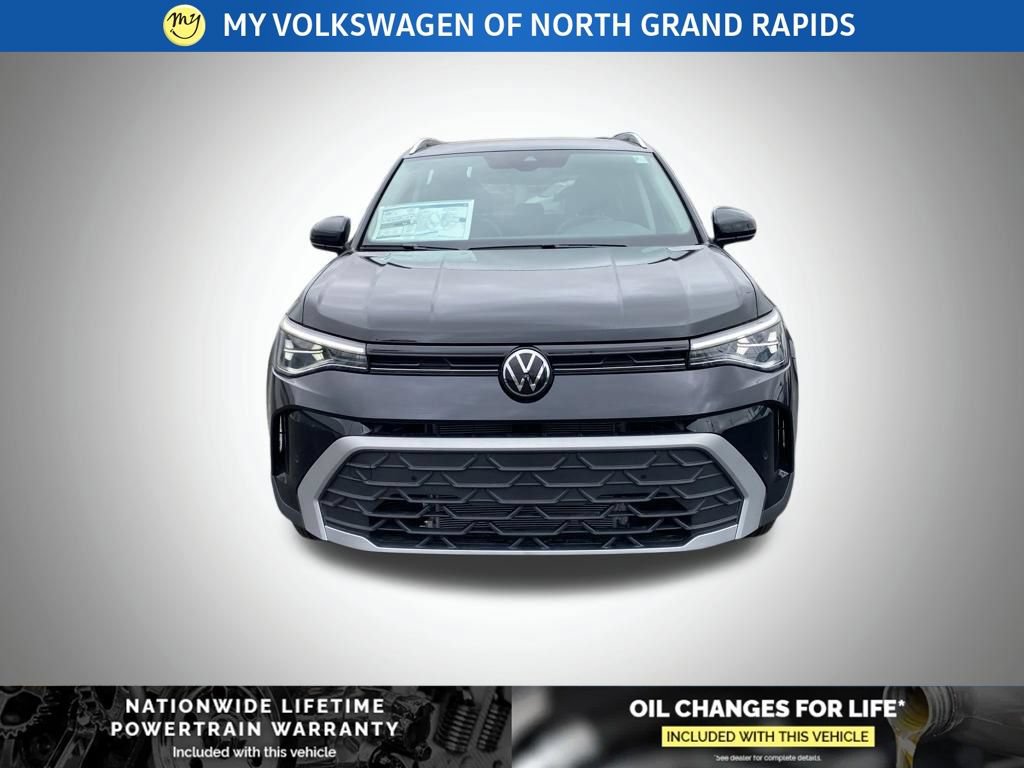New 2026 Volkswagen Taos SE AWD/4WD image 2
