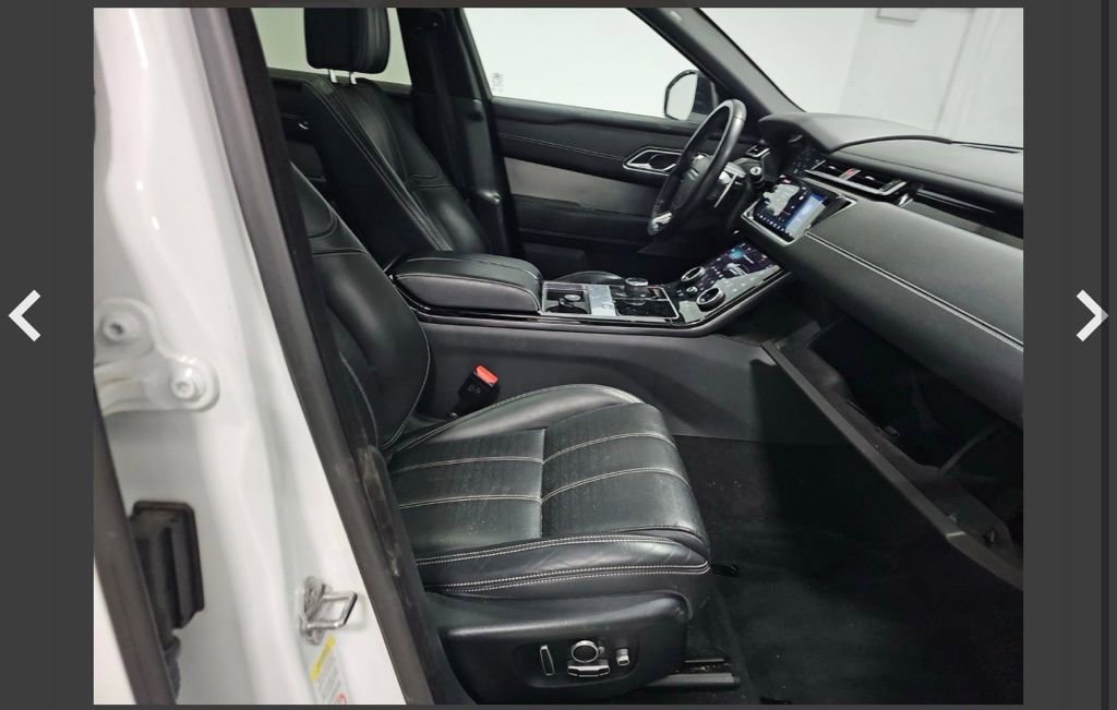 Used 2019 Land Rover Range Rover Velar R-Dynamic HSE image 10